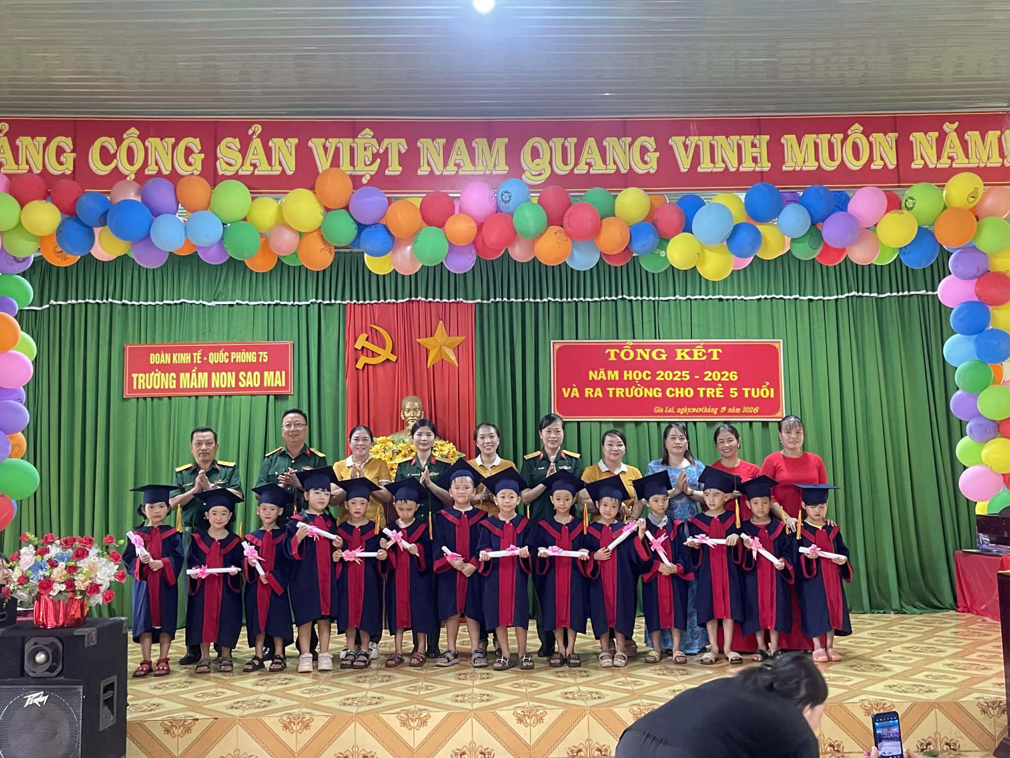 709566827_122205774992515522_2209980803769614937_n-2
