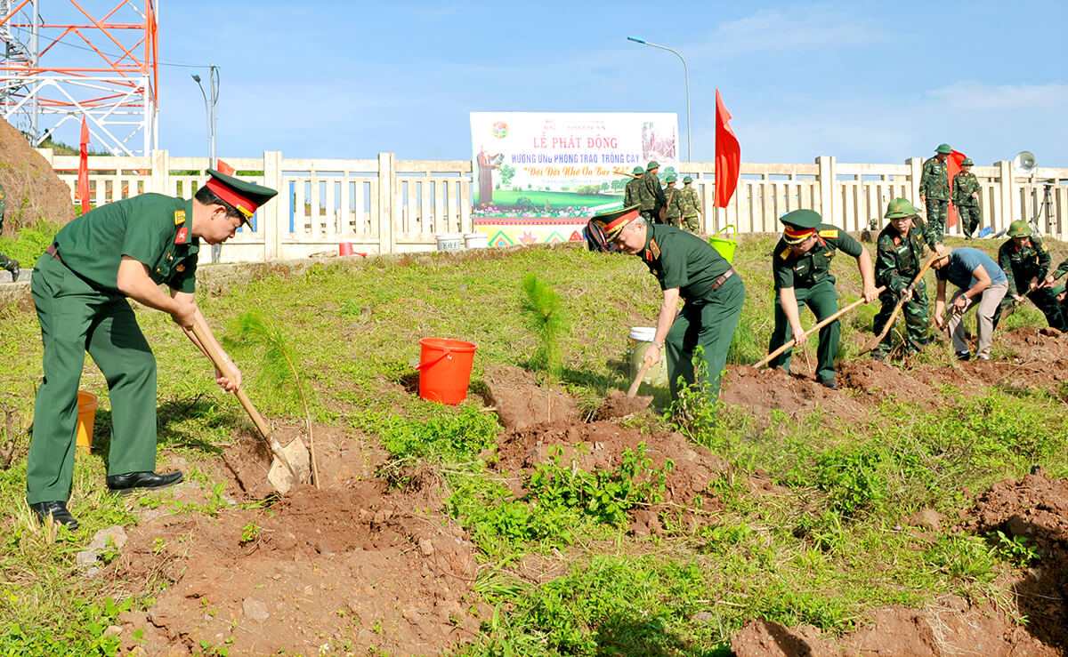 Ngành Hậu cần Binh đoàn: Thực hiện tốt “Một tập trung - Ba khâu đột phá” và “Năm tốt”