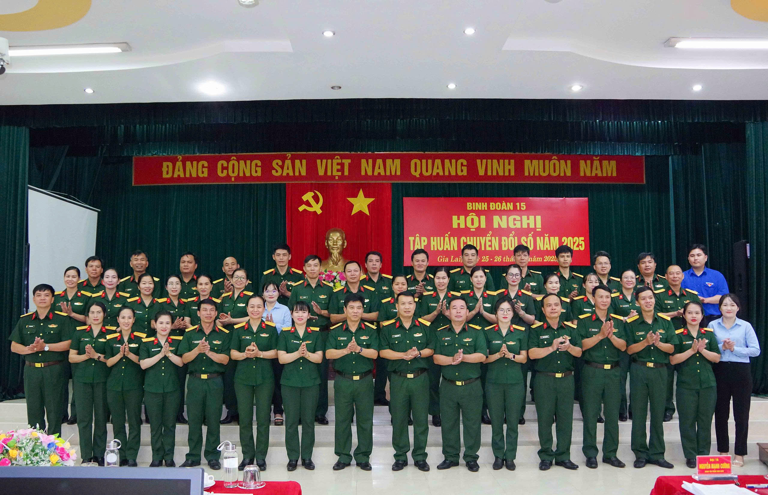 gen-h-z7049081823410_3008446556ba40c044bc258259175ffb