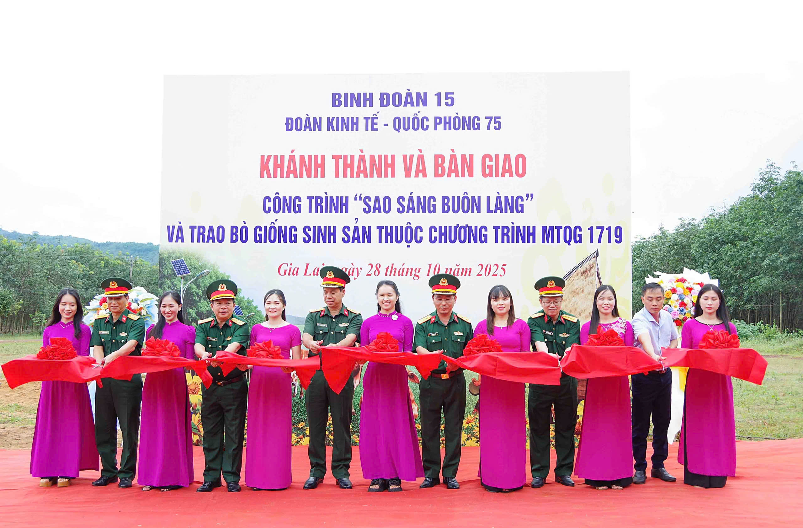 gen-h-z7164430988241_5251245502ad203f3615176f7c624c97