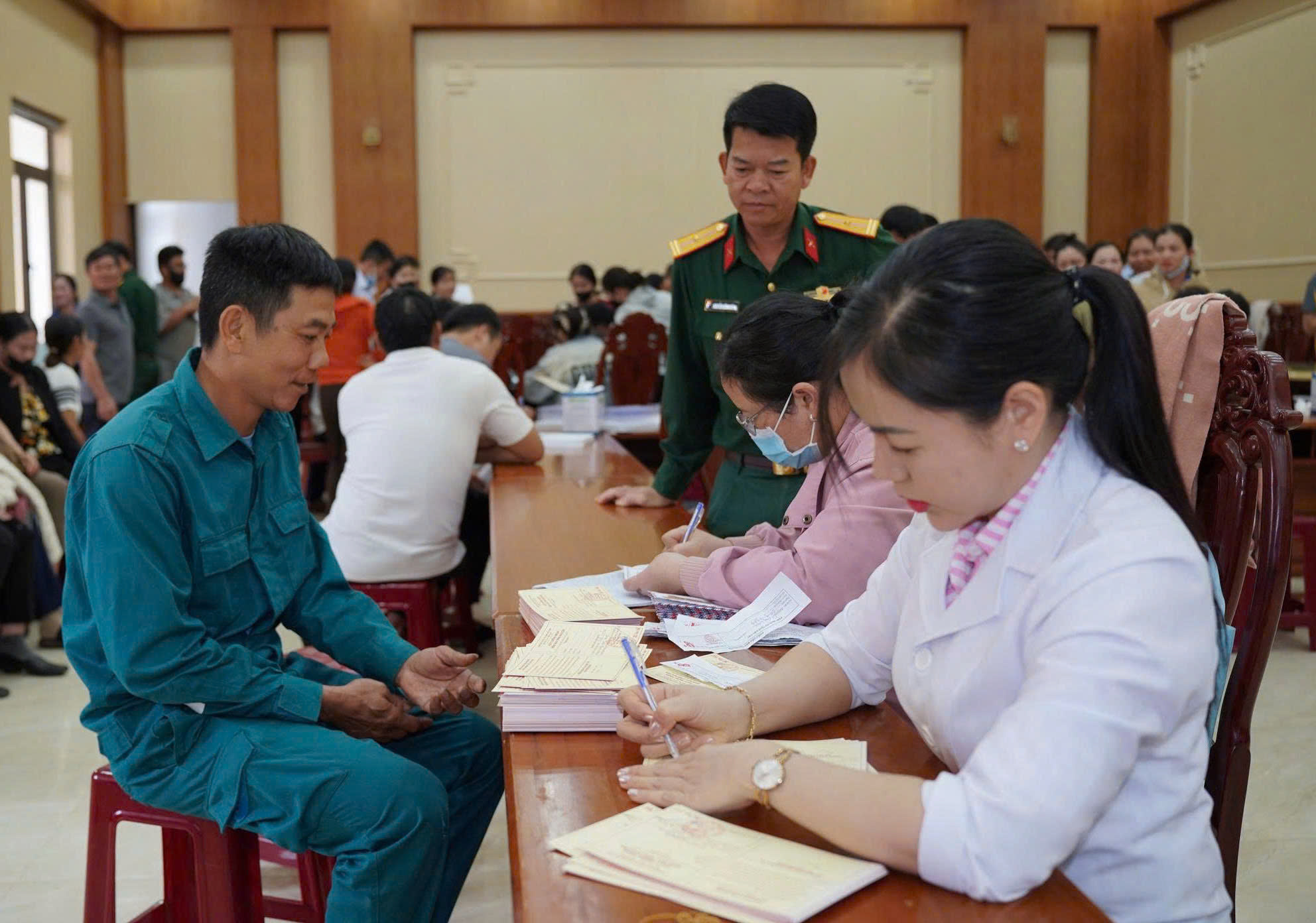 gen-h-z7307514398392_ee65e167b8dd5f5a5a3b28244079f99f