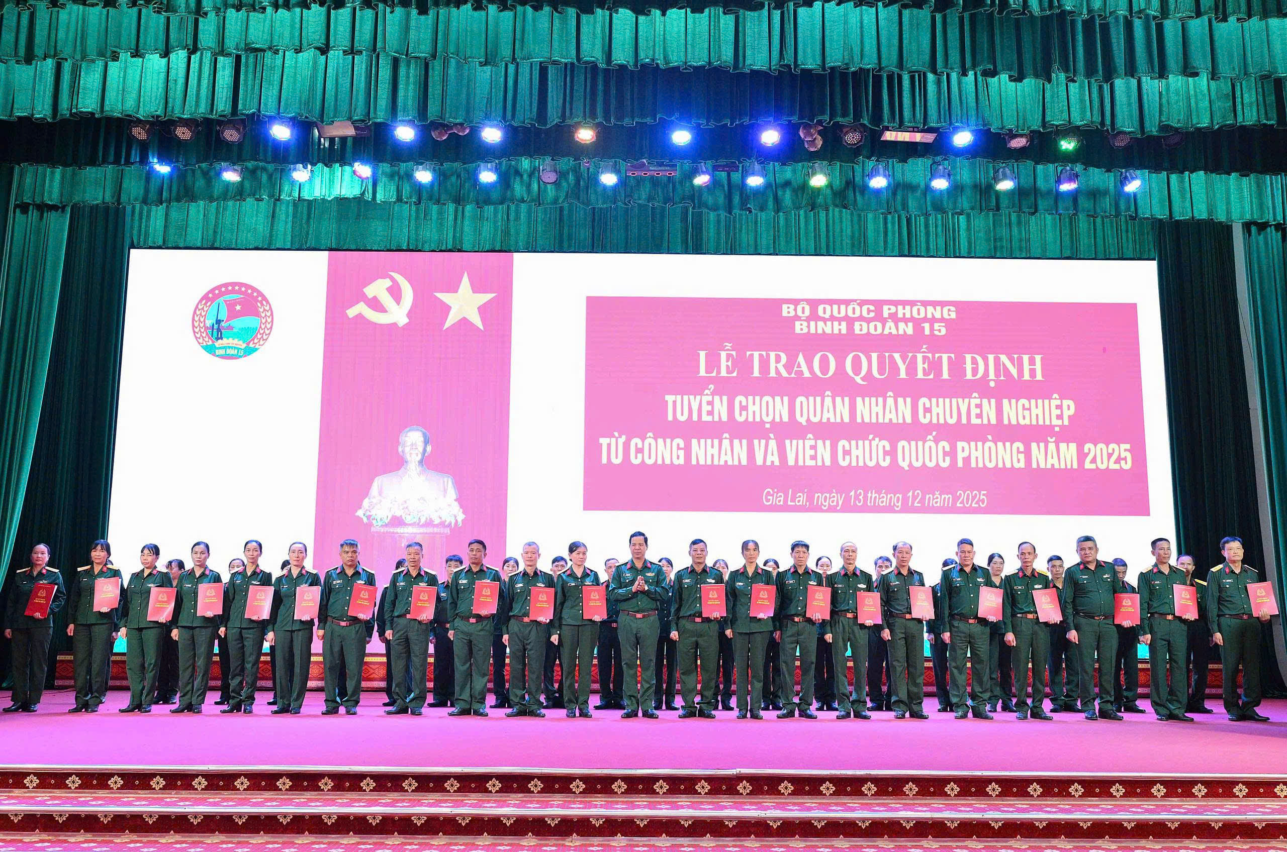 gen-h-z7322128254780_166c4003ef4ab59cf9fcdf74acfebcc5