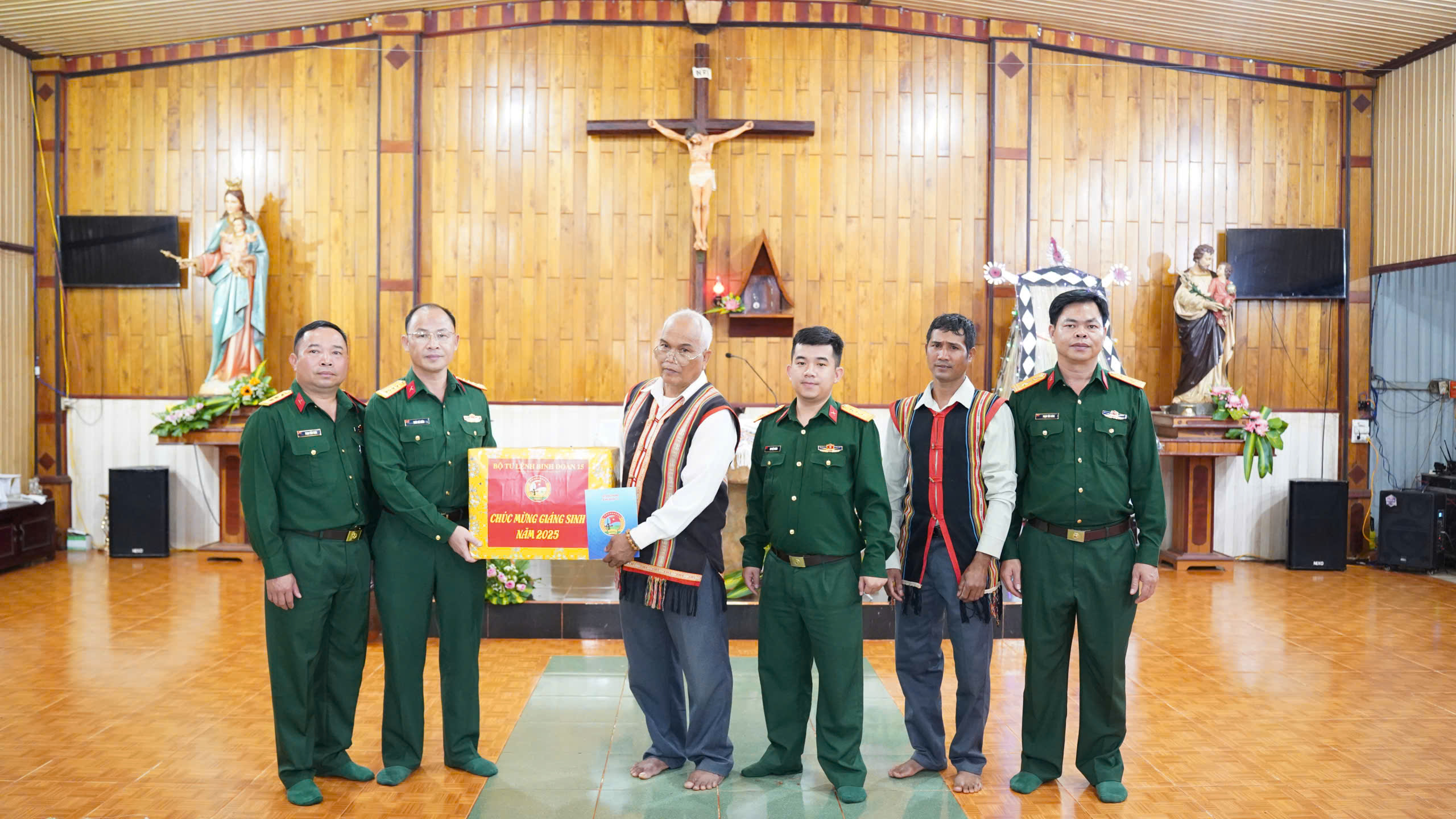 gen-h-z7361221293268_0b8056cb978865072e5c932fe3788f2d