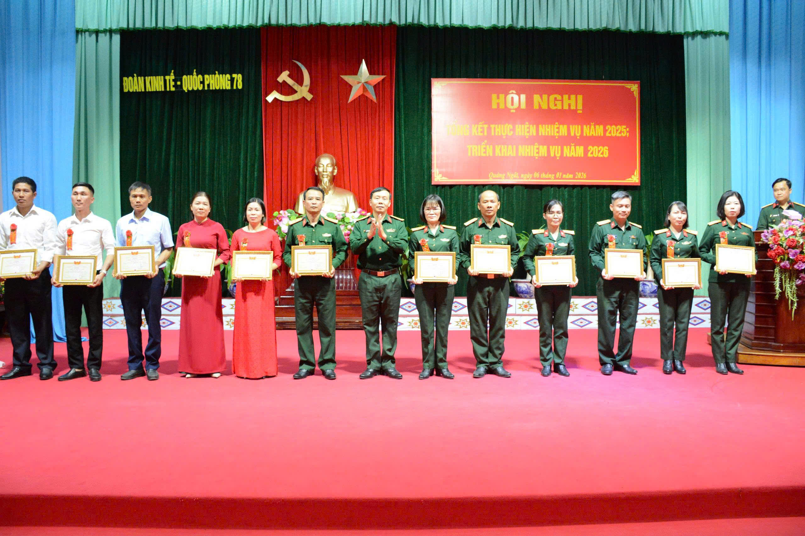 gen-h-z7403460164796_45b1b79e9d88abebe23c836977bf4279