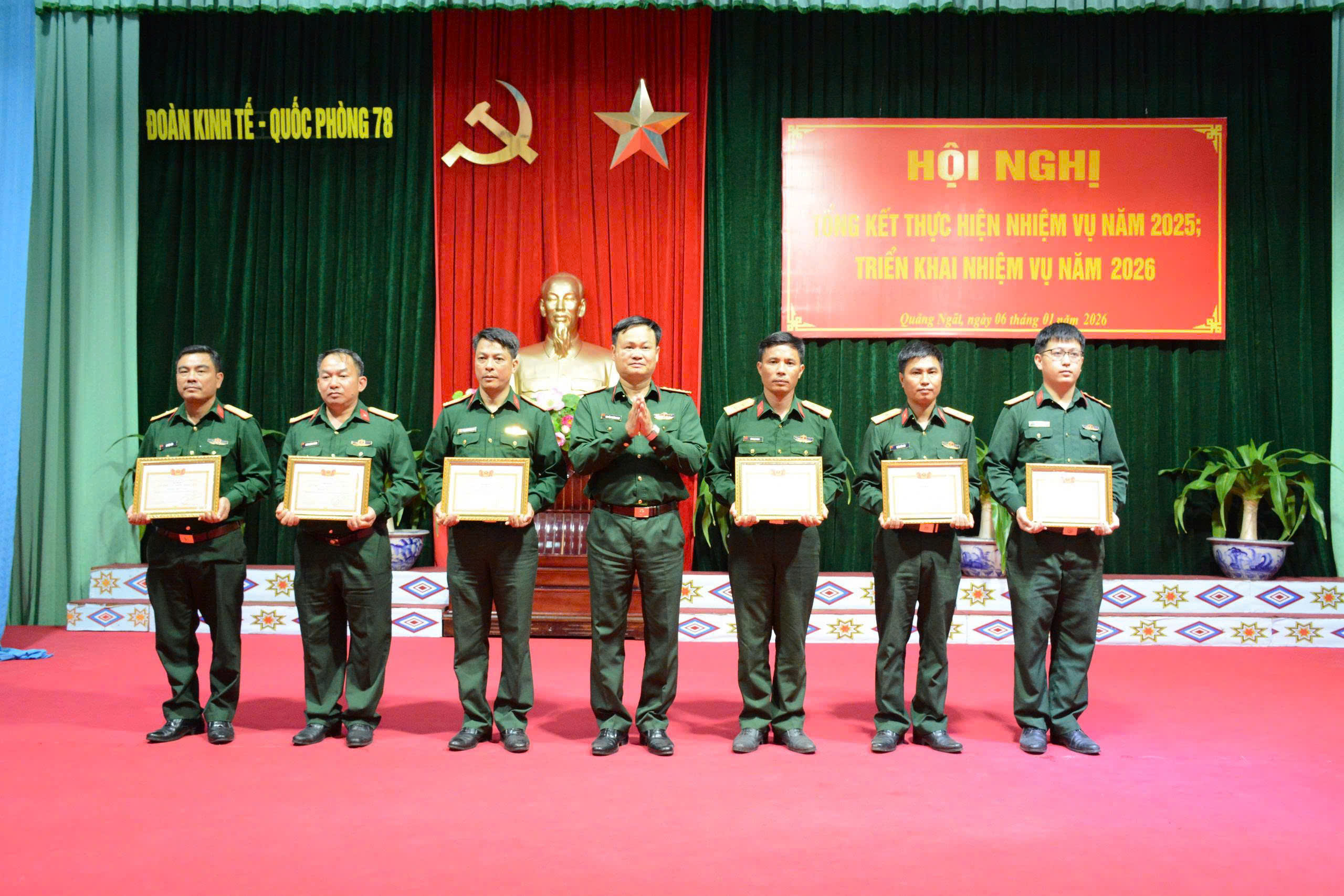 gen-h-z7403460184275_459c1a338040714c90b4b189c205042e