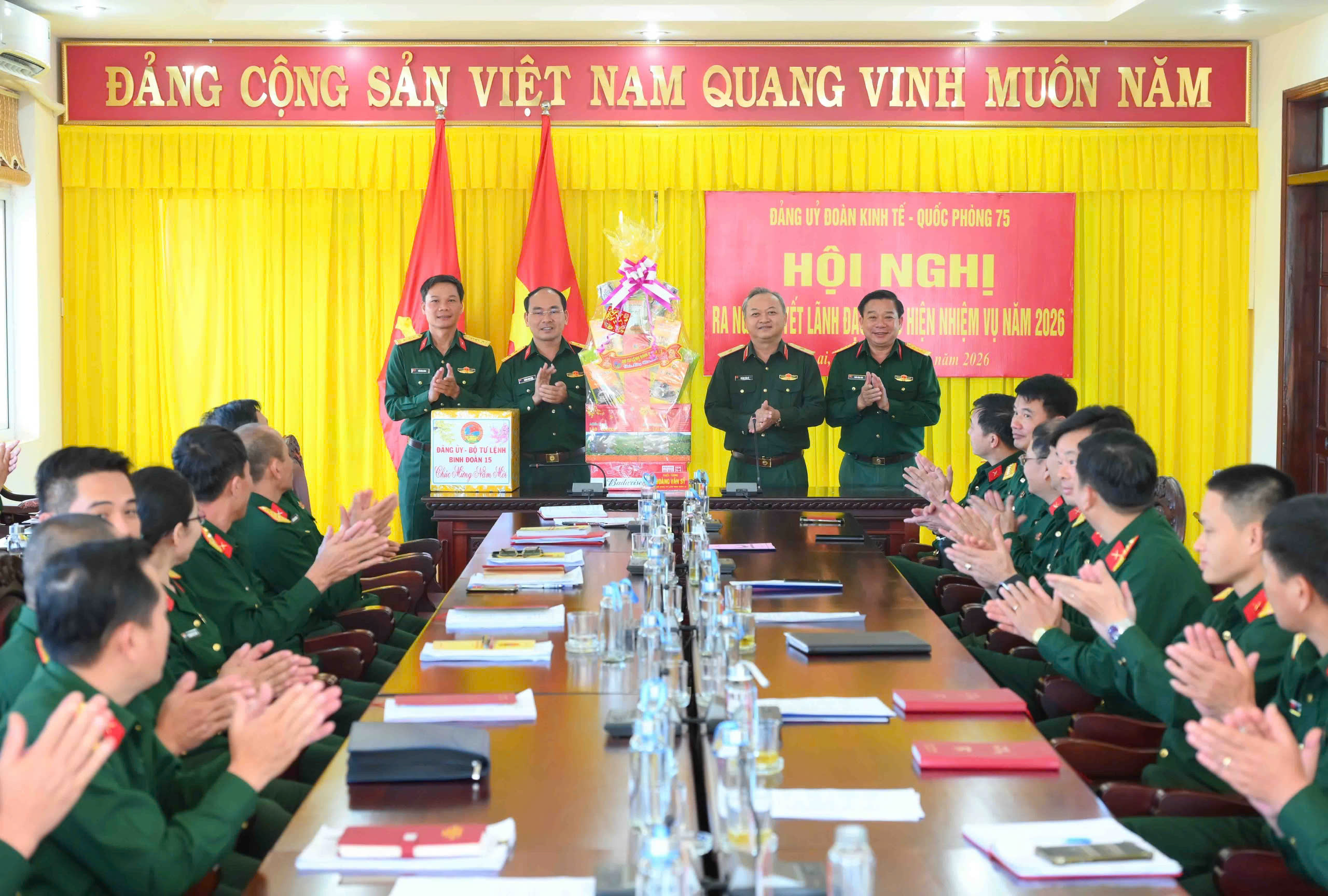 gen-h-z7403611827510_8950f1bf3272bd53c68ea3af380e3e0a