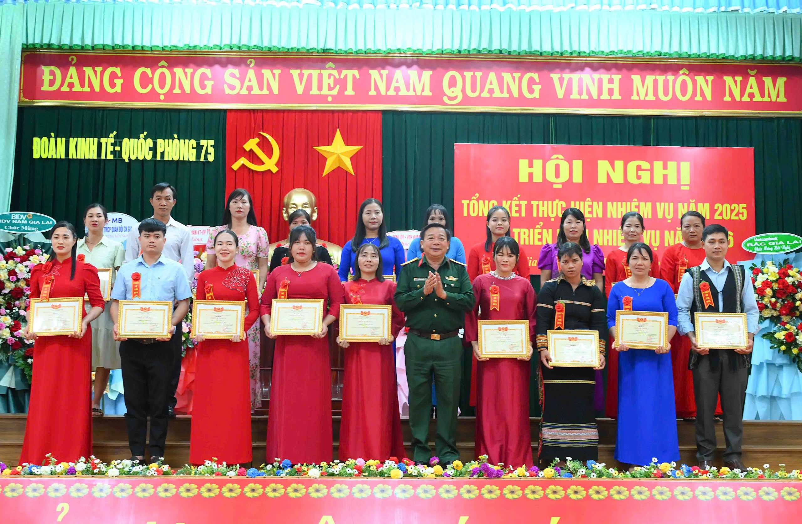 gen-h-z7403614098494_5fba33352ca3554ee73e3a13949f67b8