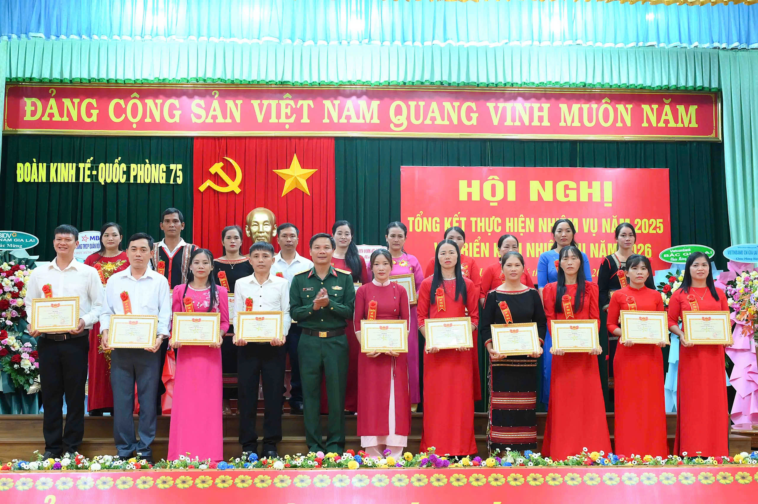 gen-h-z7403614192968_ad36c7cb8ec5b169a39a84dc9ffbb940