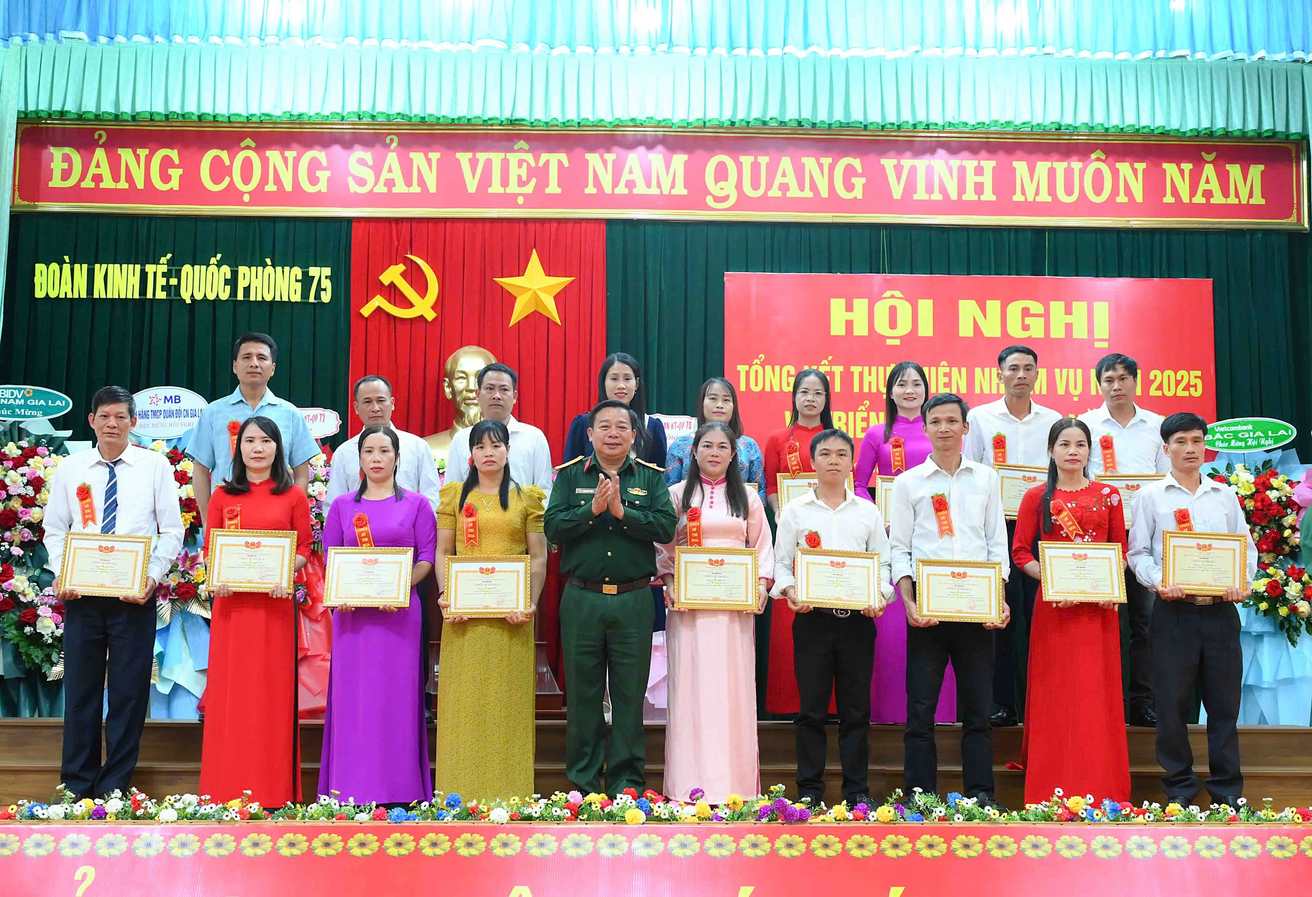 gen-h-z7403614328325_9f331228296342f864f2a85983bad010