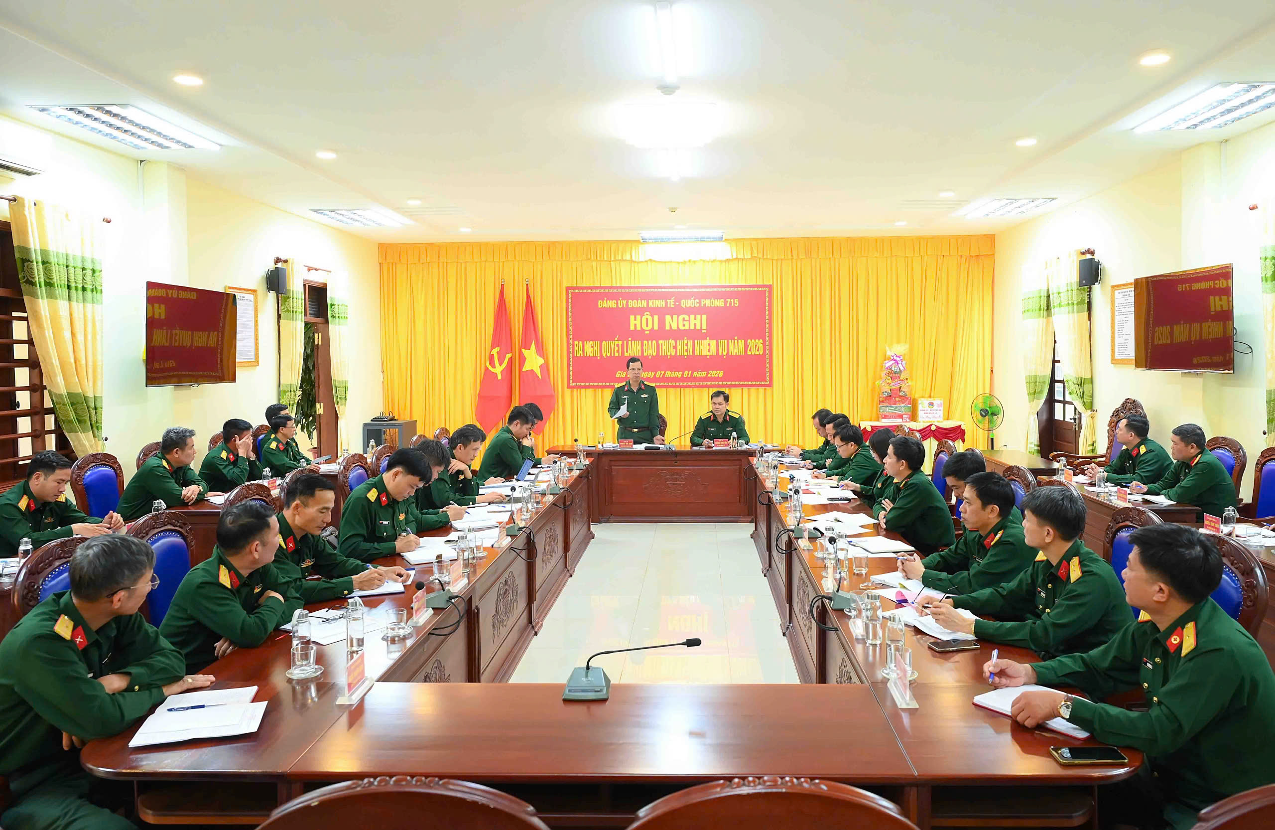 gen-h-z7405531081108_aafaf4cdd914de082bf0c4378361285e