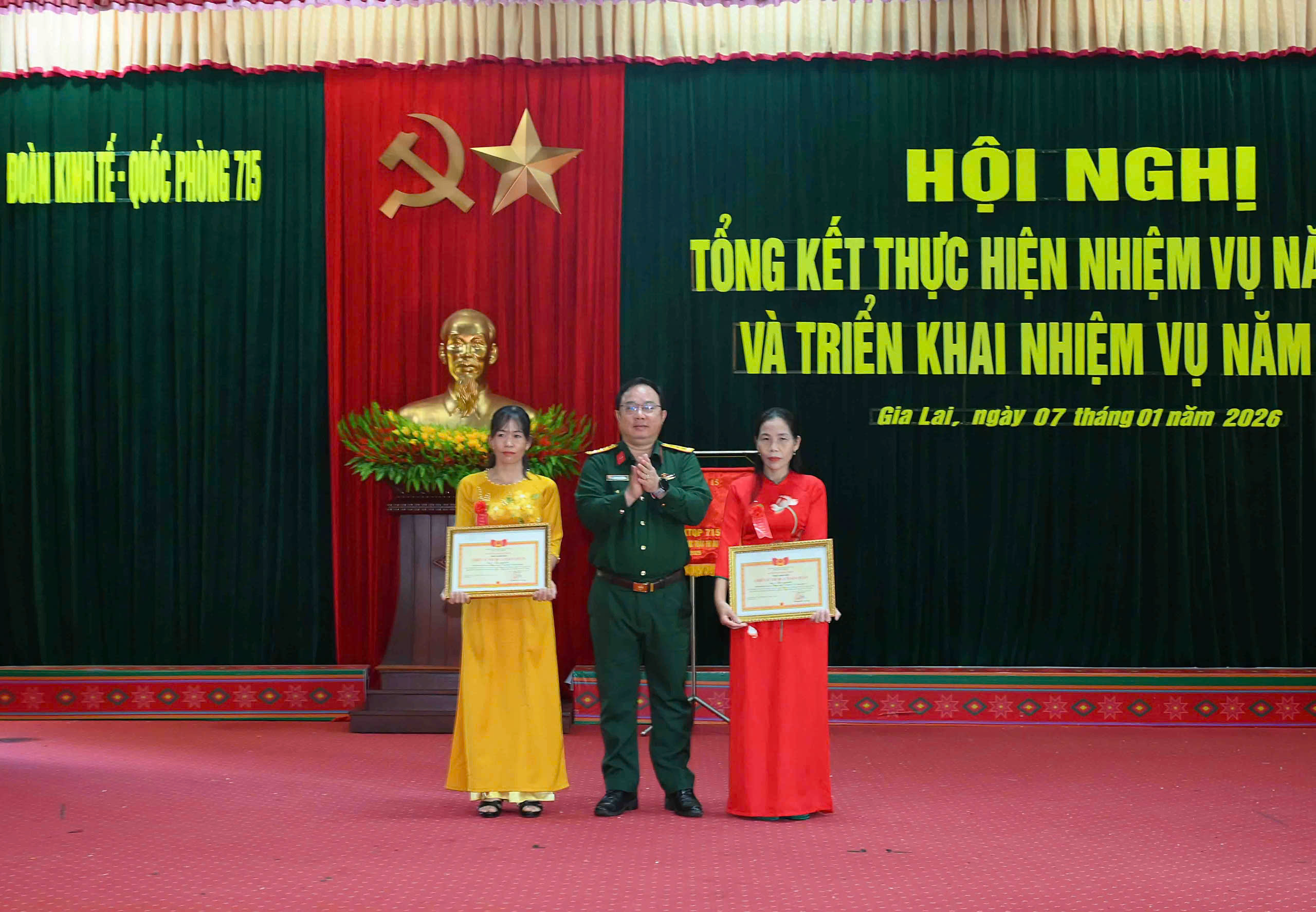 gen-h-z7406864124258_a298cee4051bdaa4b187c30e35eb7cc4