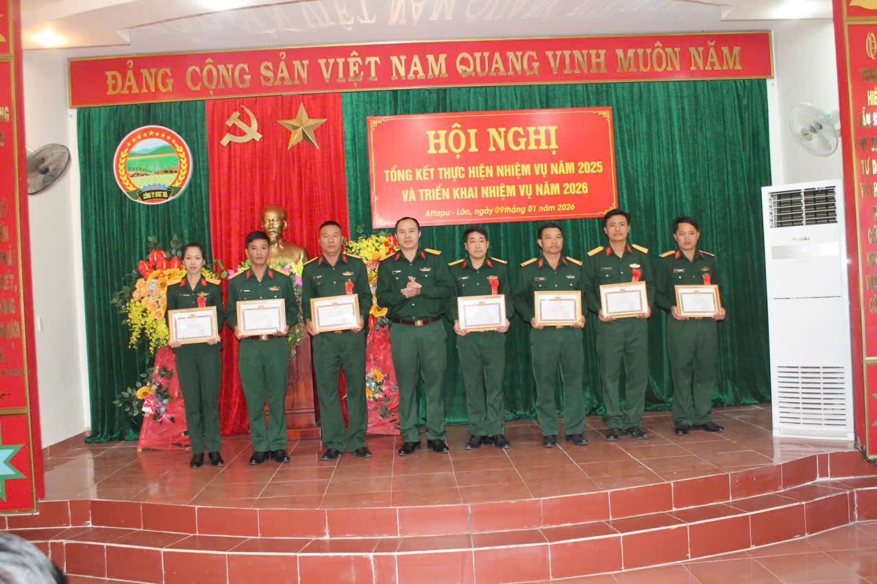 gen-h-z7413931606478_f0833713a966cbac16d04e4edbc39241