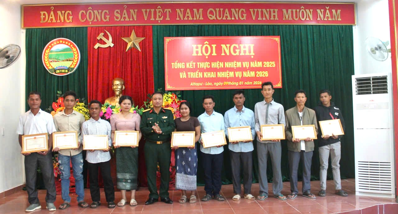 gen-h-z7413931622765_5f76bf9d5382f085be013e5ea7cfa9cd