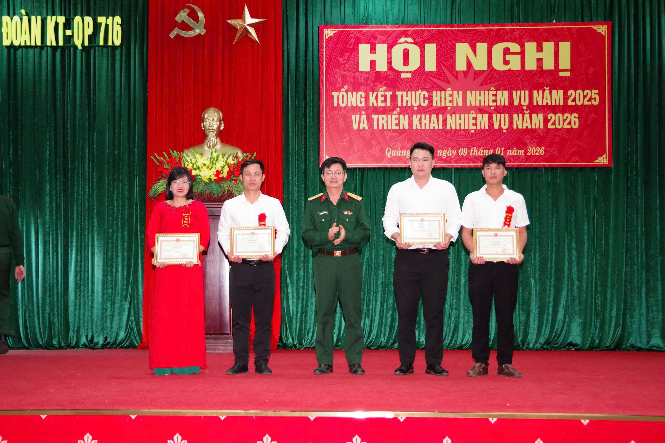 gen-h-z7414090913855_951e6e8779d59f8110aa51dab4855bdc