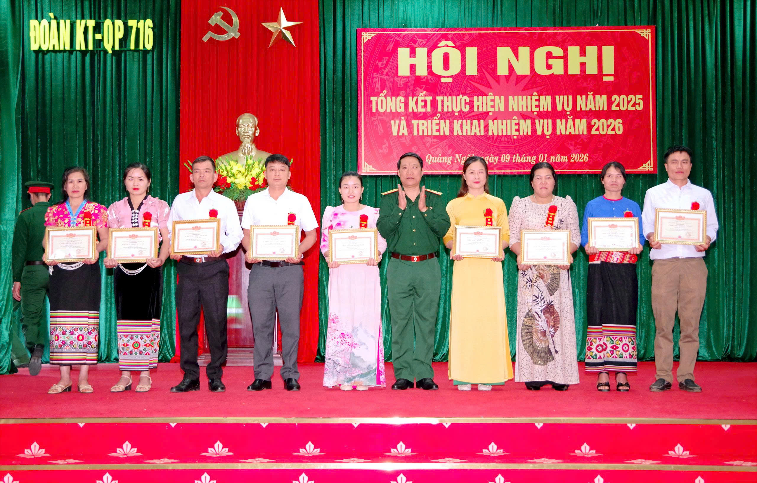 gen-h-z7414090921358_9b19bd732a3431e6d6fbbf25640cb93f