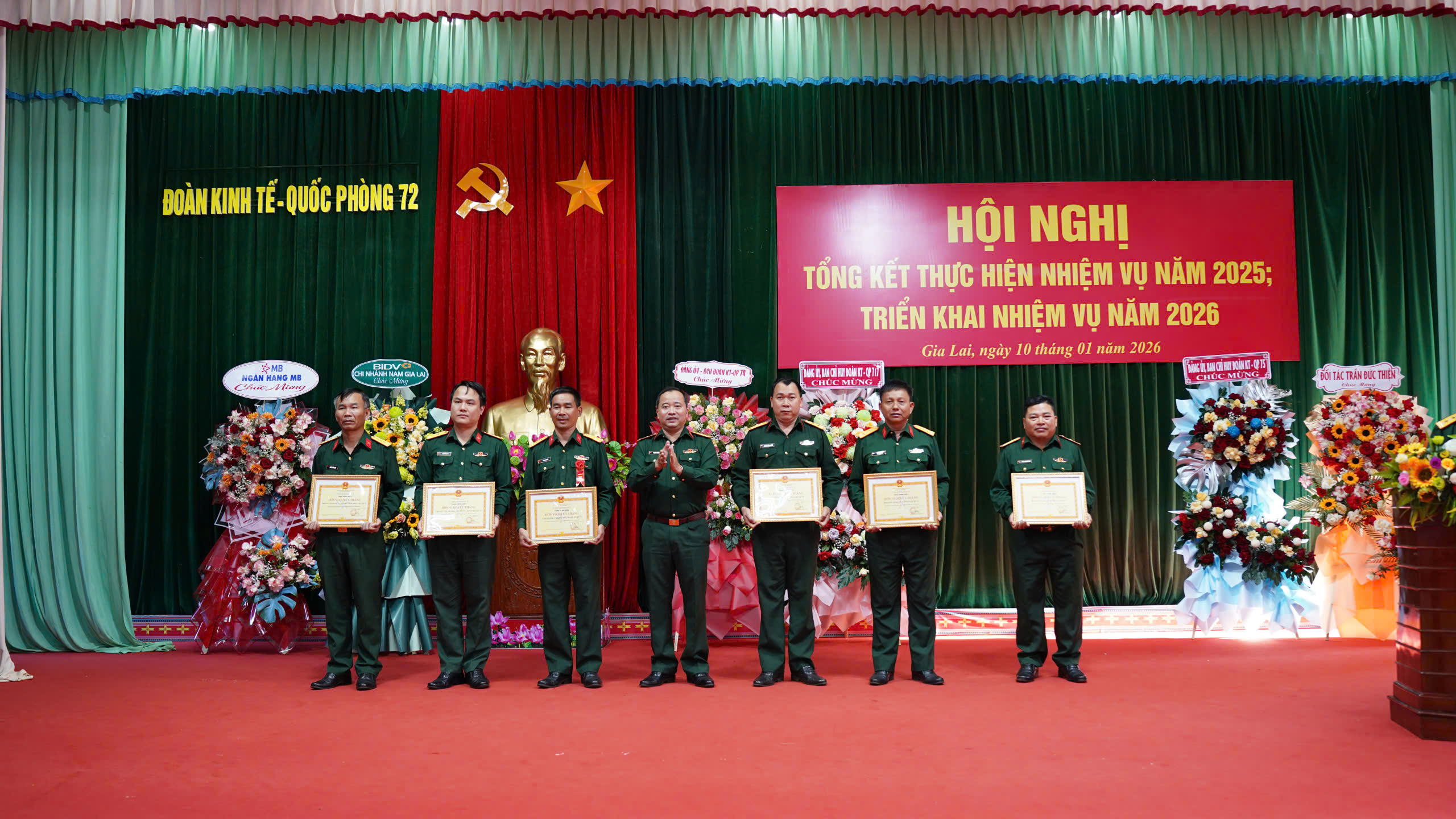 gen-h-z7417108472438_7c150743dd5d22d91ea8f520914ed0b1