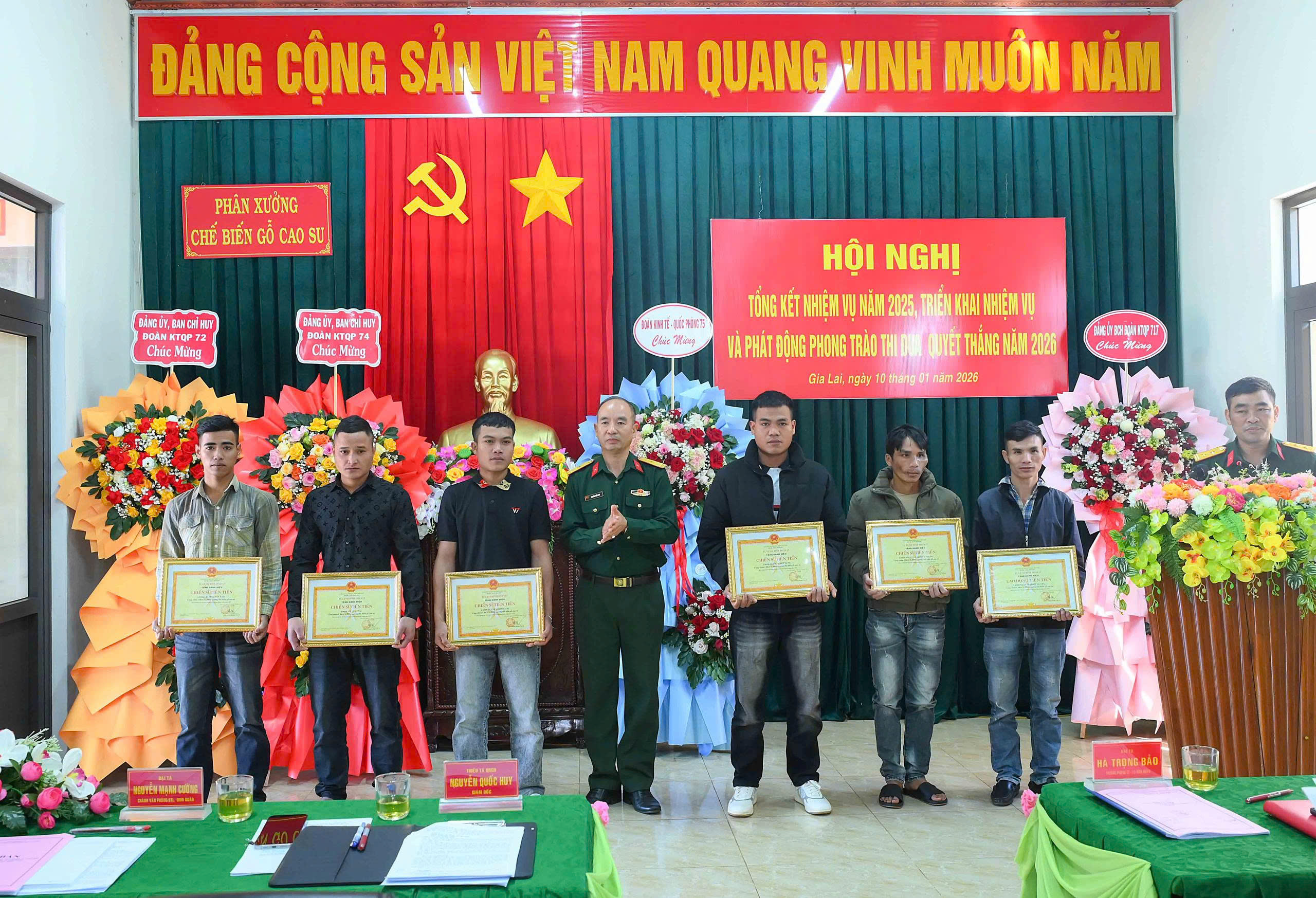 gen-h-z7418673982115_758a3fe12b0a3714d8f8b9db559aab7b