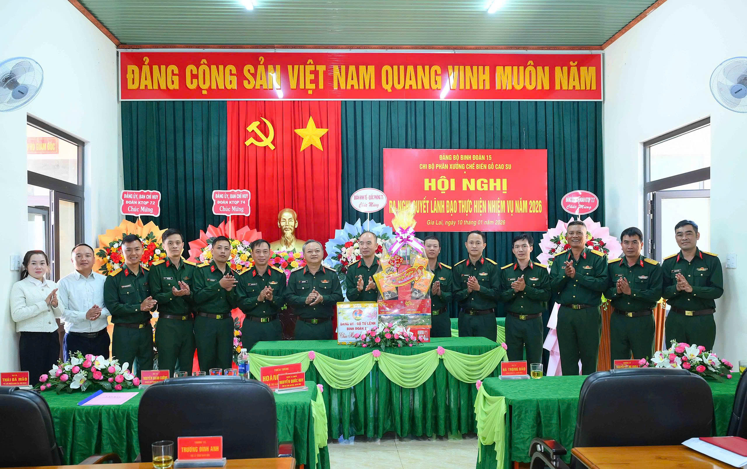 gen-h-z7418705949377_9e9c498974c7869f508127de01251841