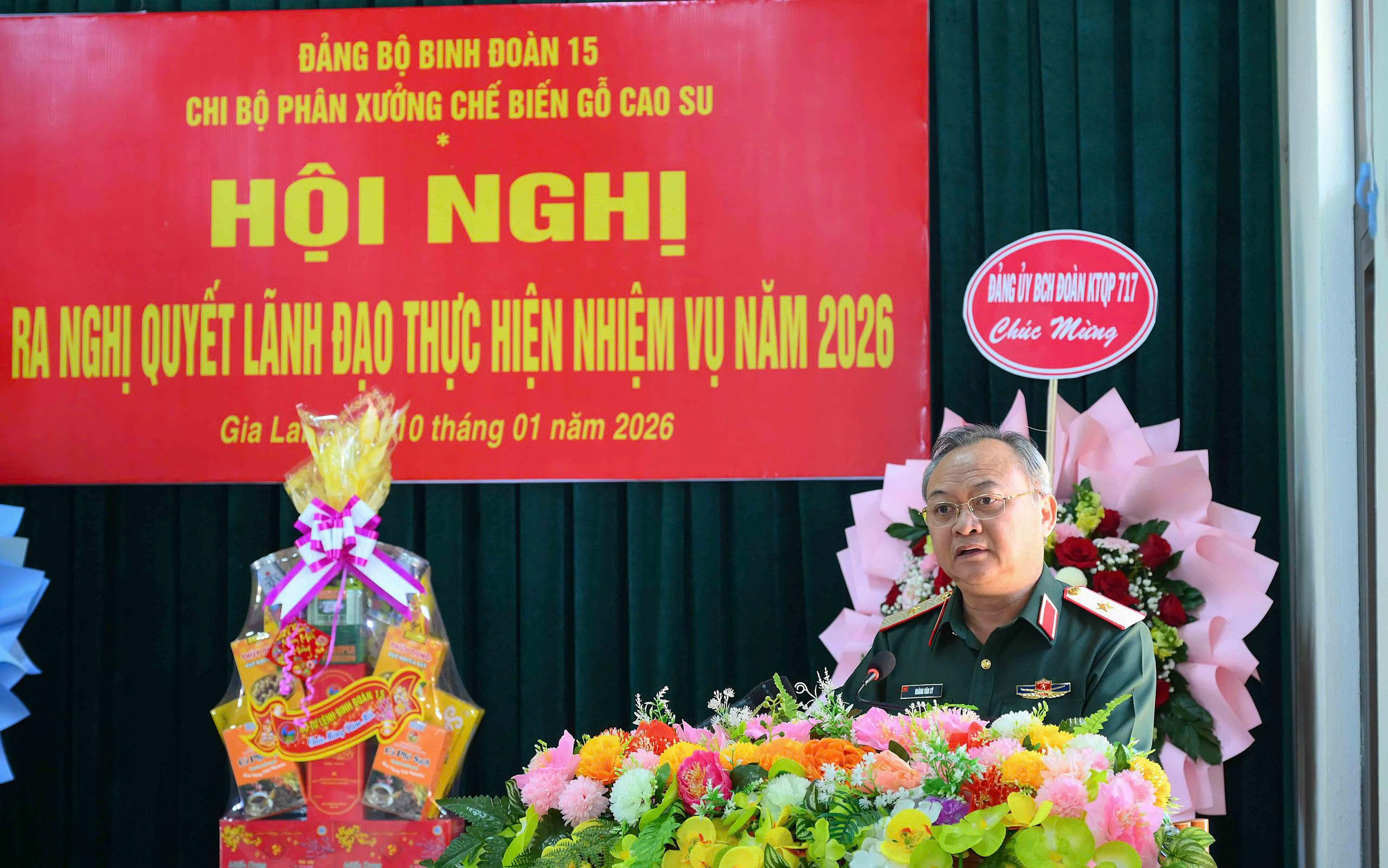 gen-h-z7418706092577_a27d0be78da91fa4ddecea3bae02aece