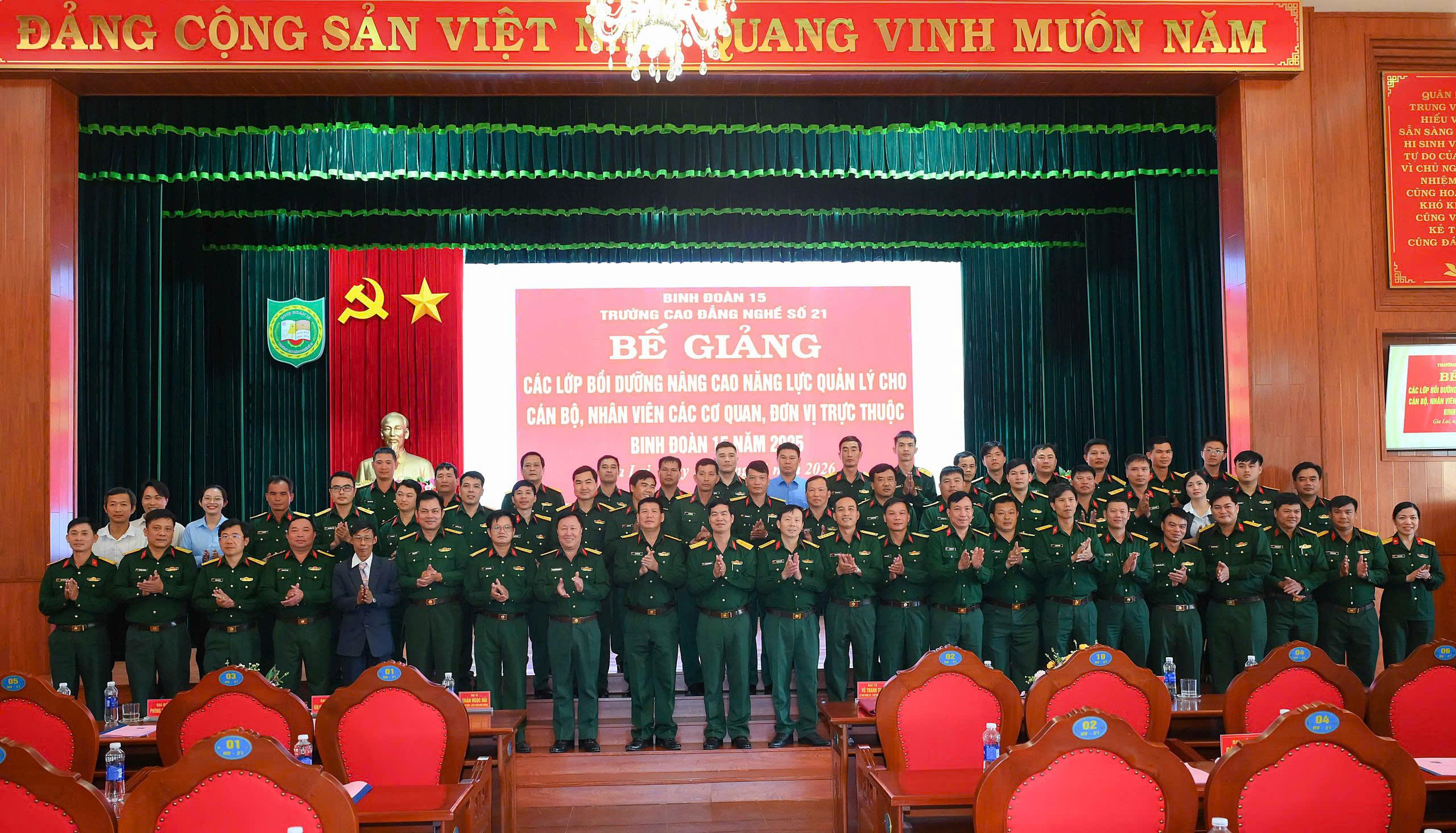 gen-h-z7464472409637_bf55796dd249b44701d2d35ee1480a11