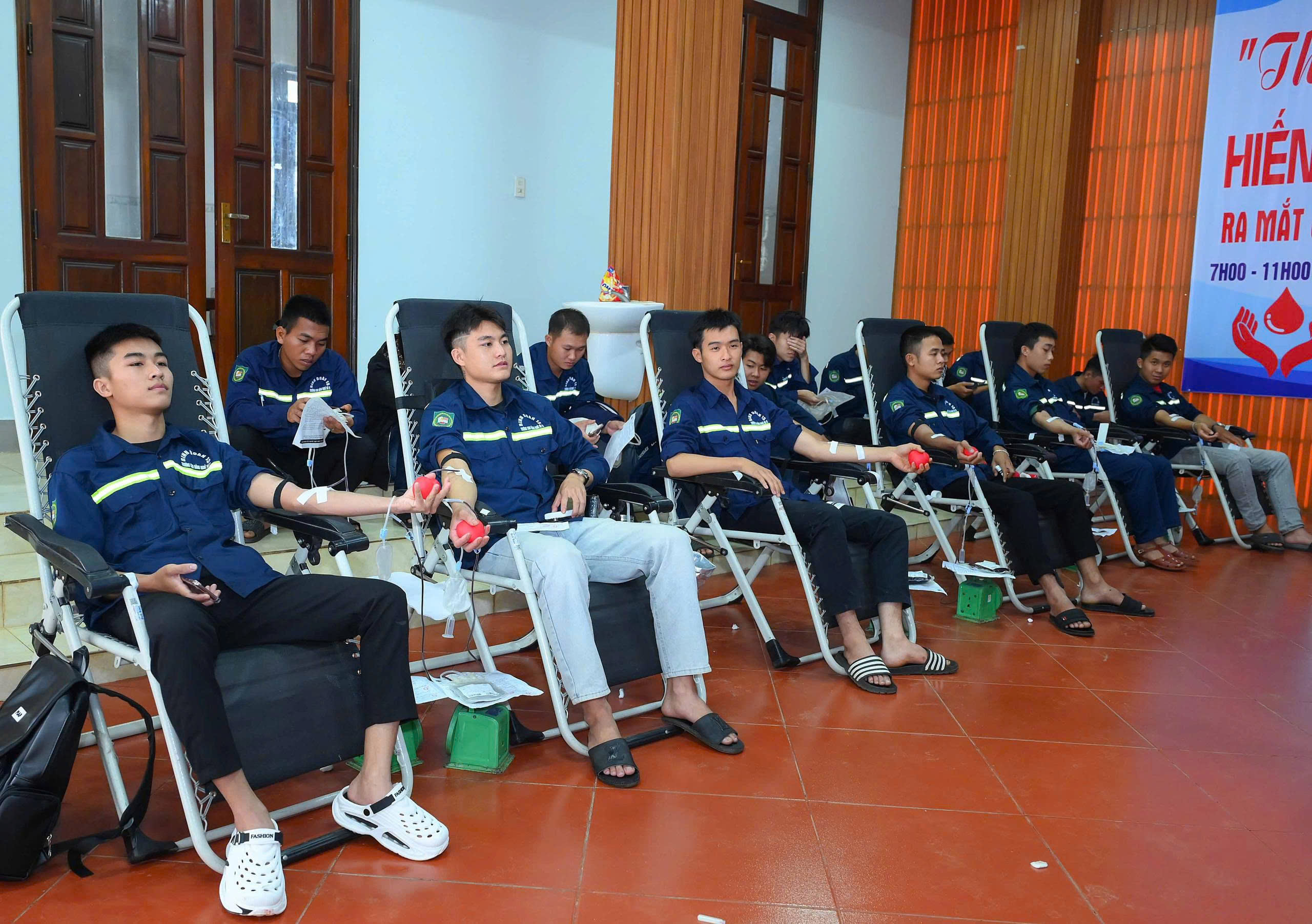 gen-h-z7615775554215_0cd3597e836a5d6b140b29bd557ede85