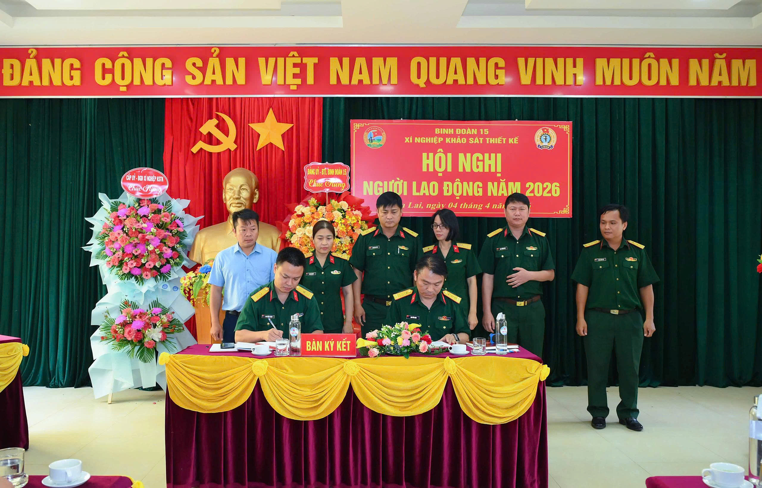 gen-h-z7689829023549_35e825fce5d198c84f157a259f62afd8