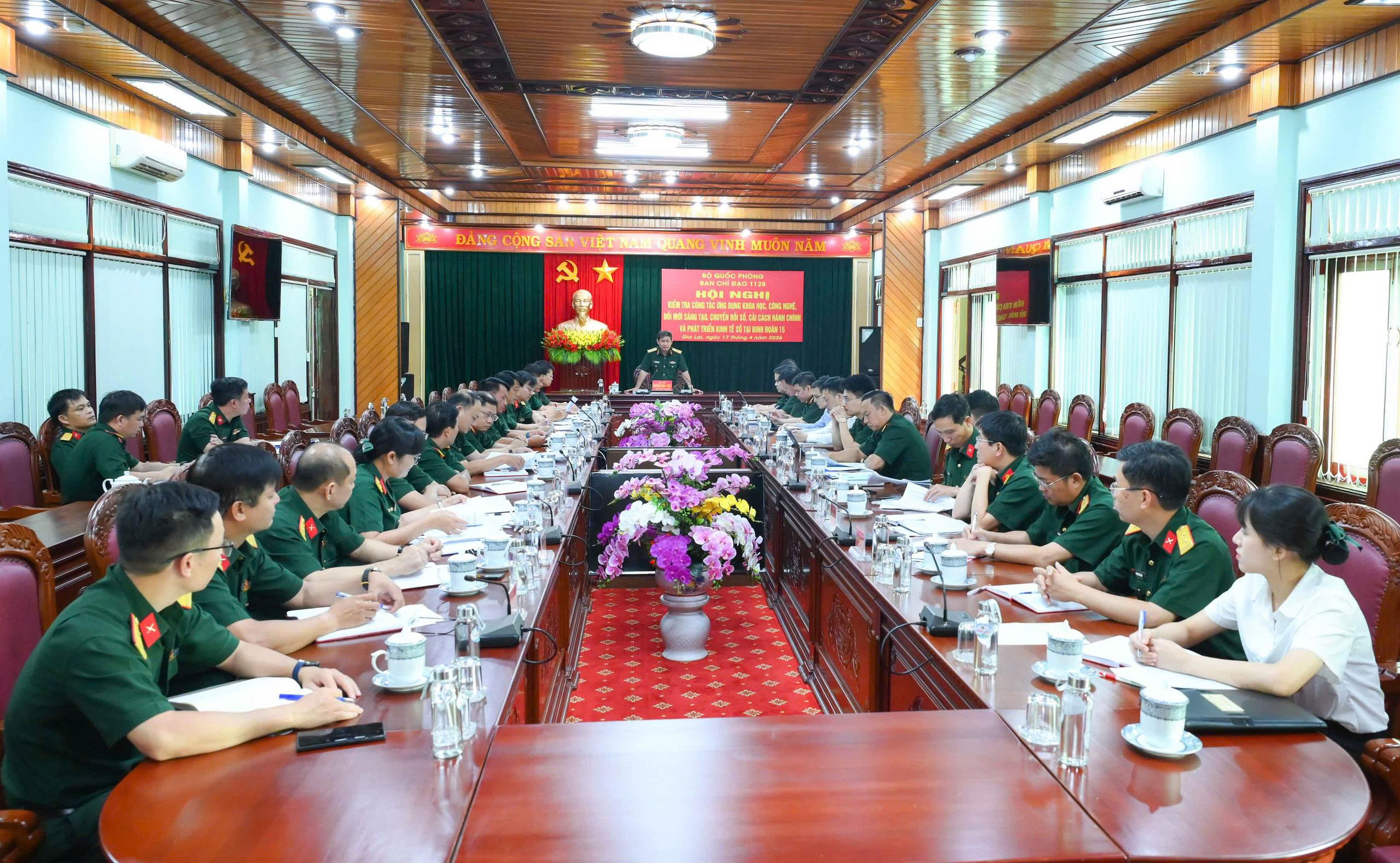 gen-h-z7734985588673_70d8a73cd4559566c5945a391082958b