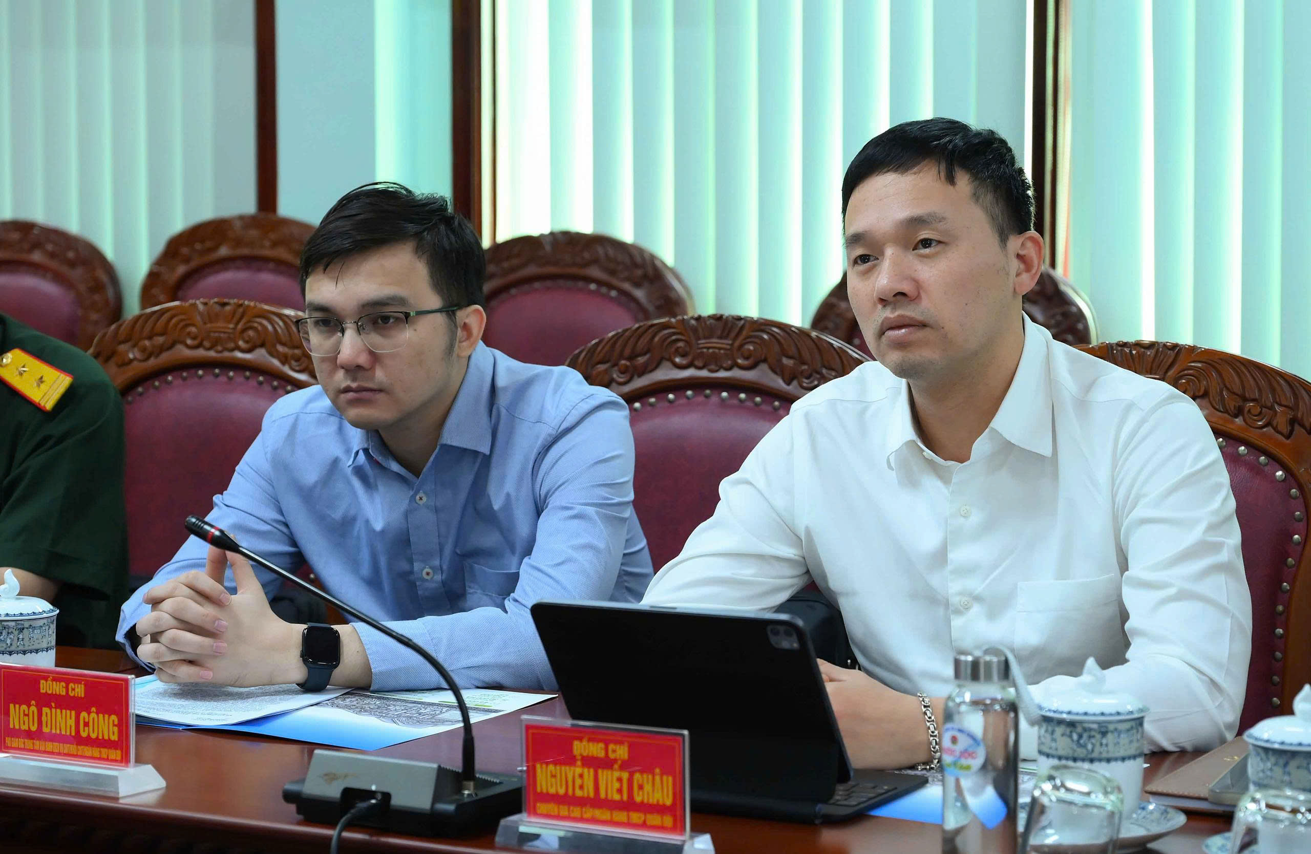 gen-h-z7734985694375_112b5d55cdb8984b07209cb2e62ffa97