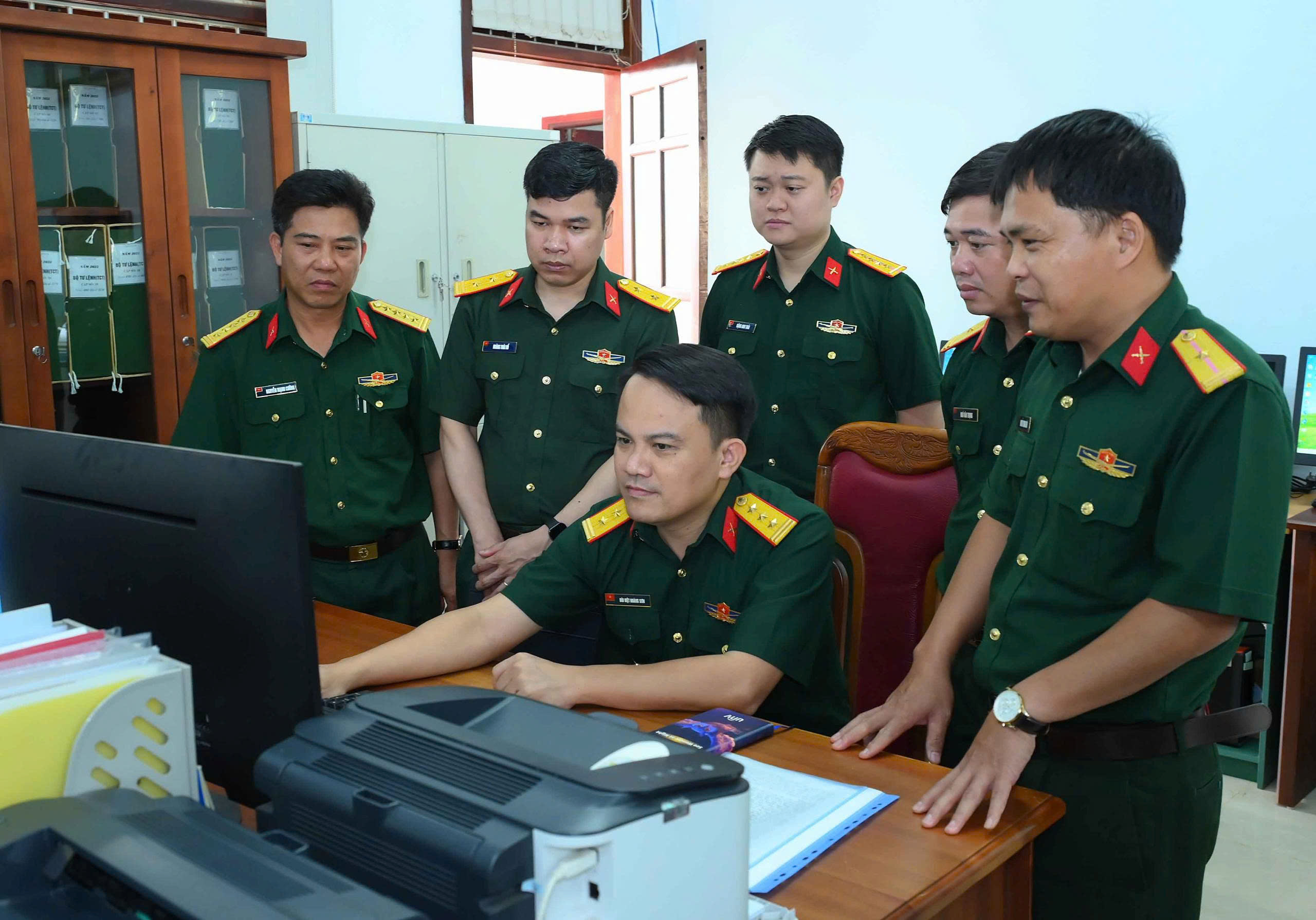 gen-h-z7734985760981_4c117dd6b10d96c77539377c598c0714