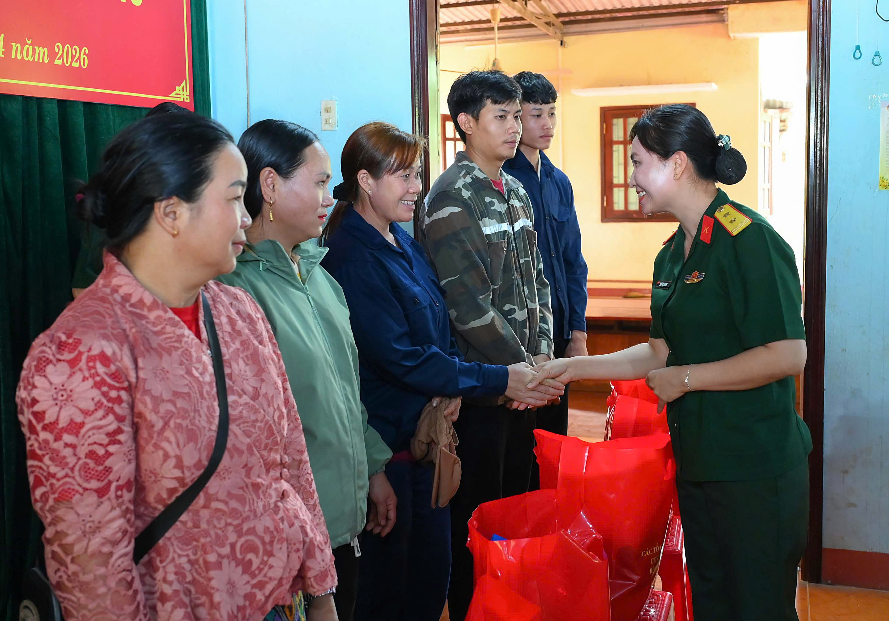 gen-h-z7762648675645_f1e6a090b5116fe0cf55362a03d3d573