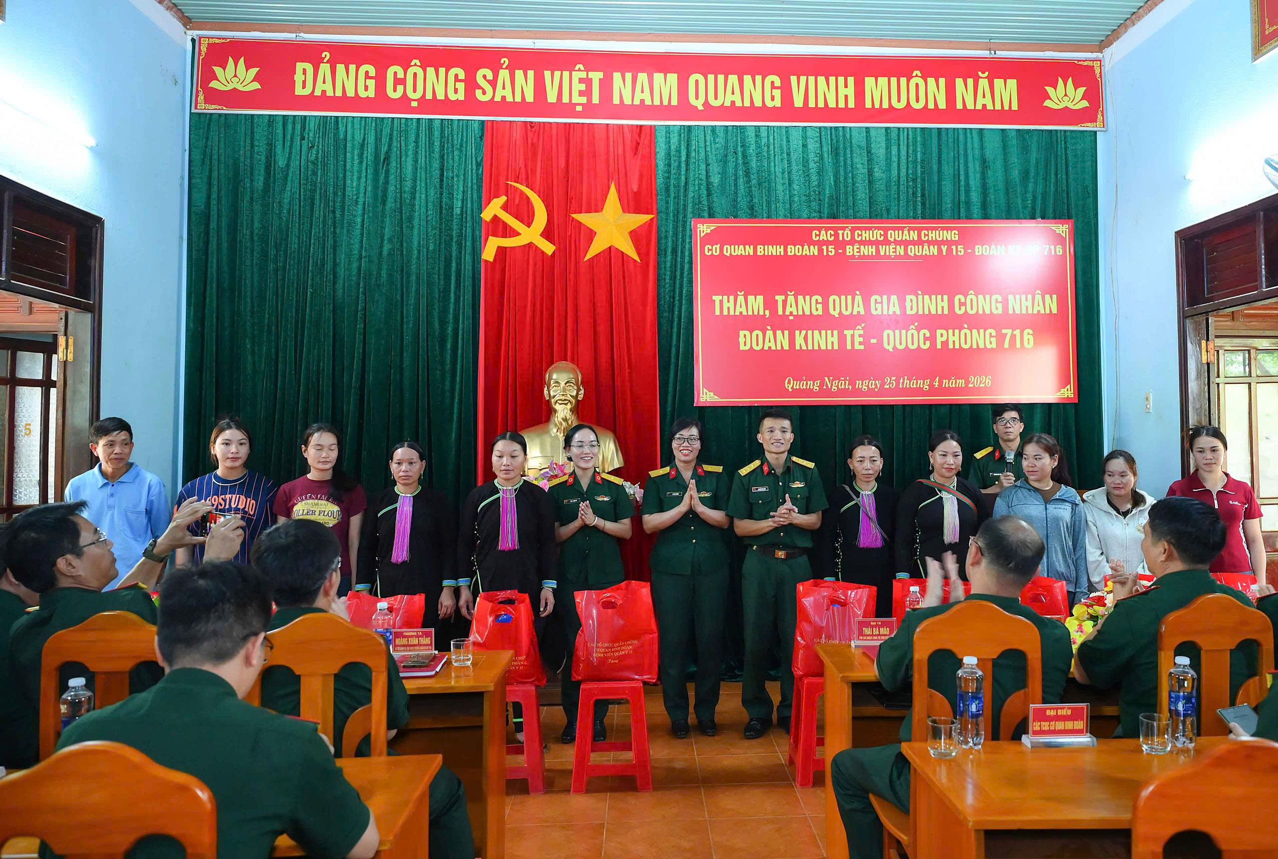 gen-h-z7762648827276_07eb5683c5e6627f28ffbe8e83d1a4e9