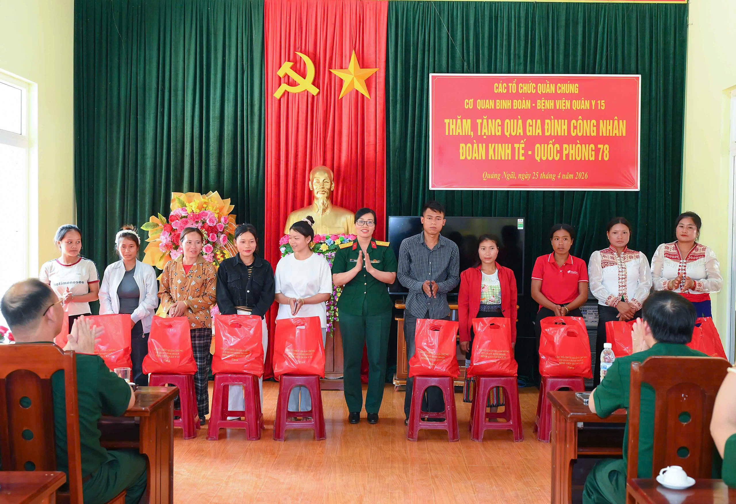 gen-h-z7762649199186_62791692dd3b5ccb6861cba12d7f3da8