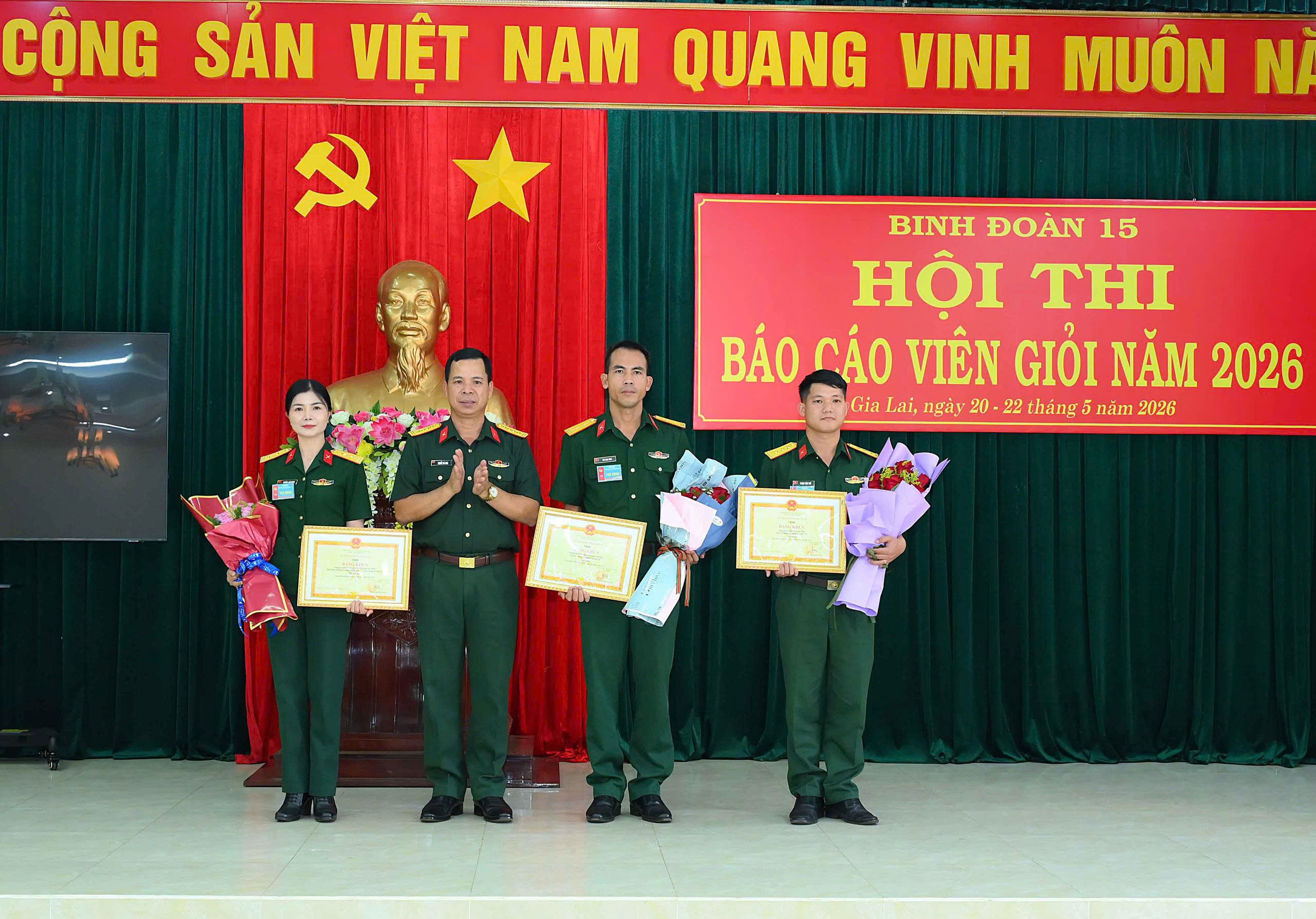 gen-h-z7853970078356_4878d65a921ce704d9a6b503a0e8d520