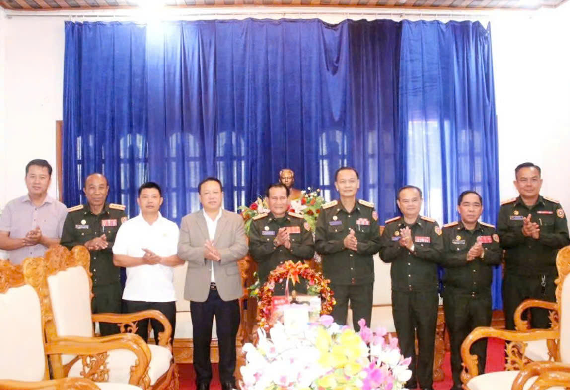 gen-n-z7283572676709_d5bed400bb903a4745ba1fa6ef7439c5