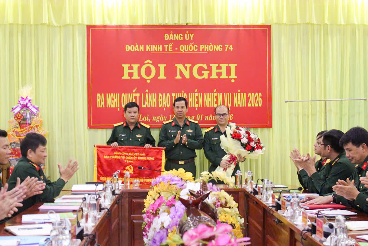 gen-n-z7426948505450_b2e1e7b7fd5d6d6af2704865d559ca7b