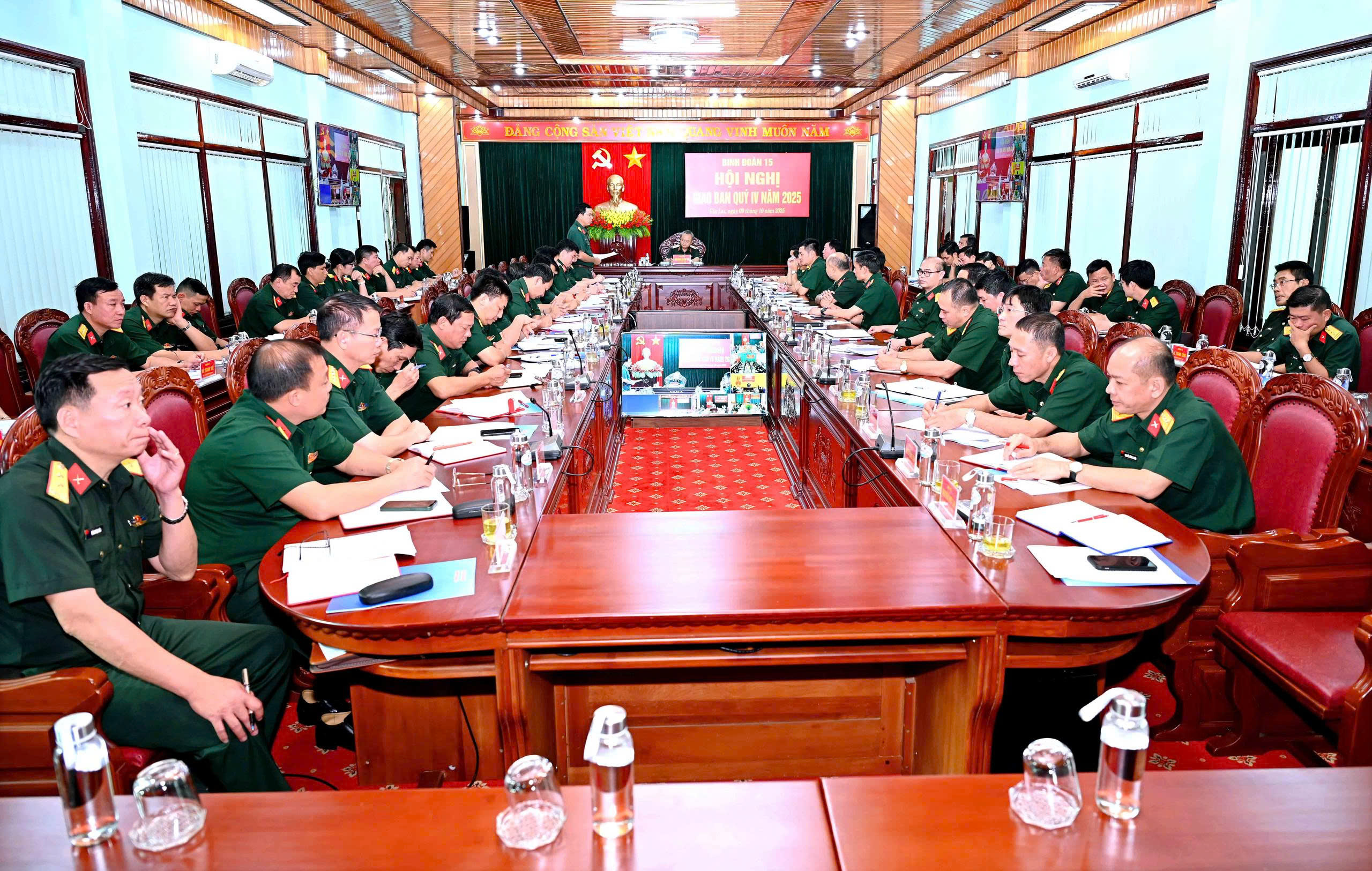 quang cảnh HN 2