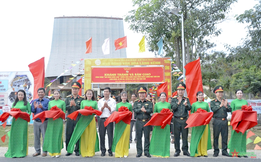 “Sao sáng buôn làng” - đóng góp thiết thực của Binh đoàn 15 trong xây dựng nông thôn mới vùng khó khăn