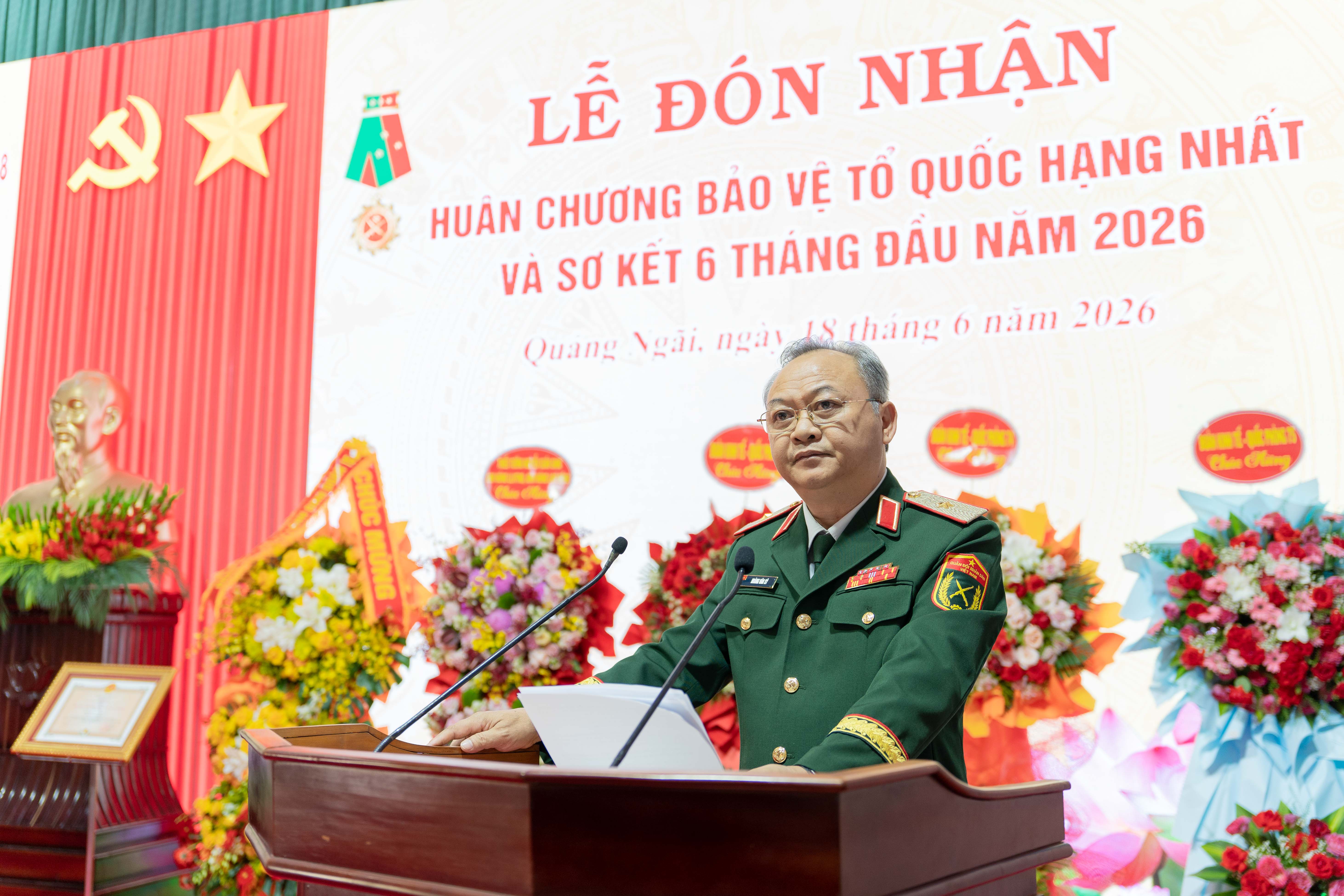 VAN06163