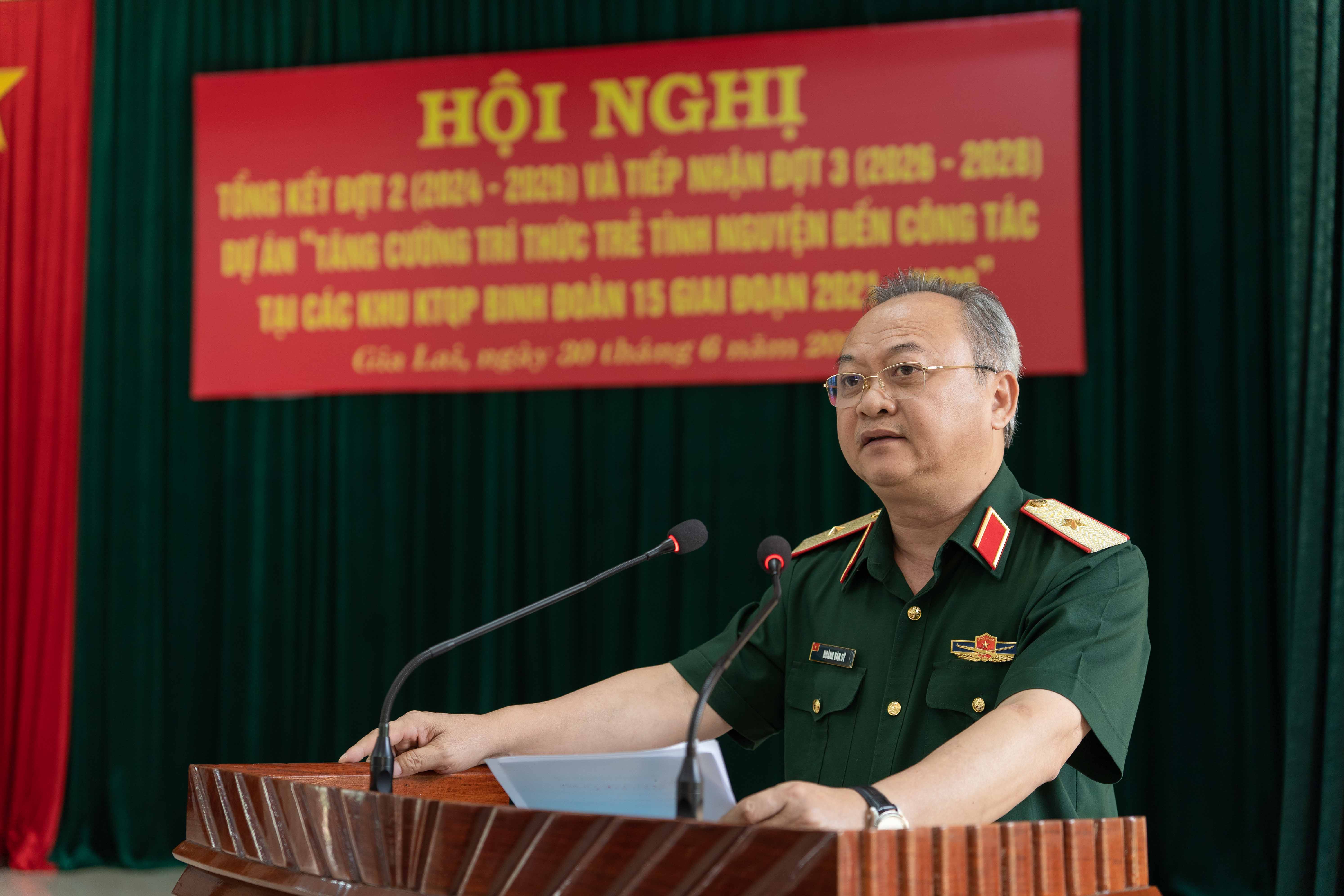 VAN08418