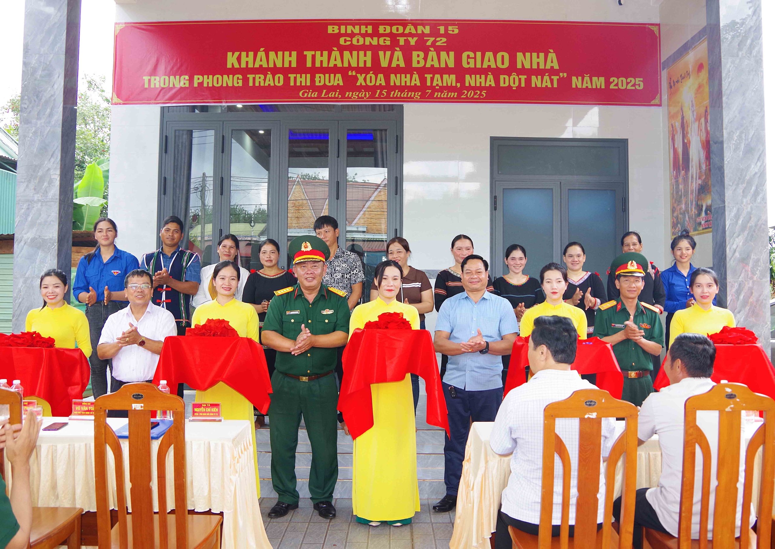 Công ty 72 (Binh đoàn 15): Lan tỏa nghĩa tình đồng đội, góp phần xóa nhà tạm tại khu vực biên giới
