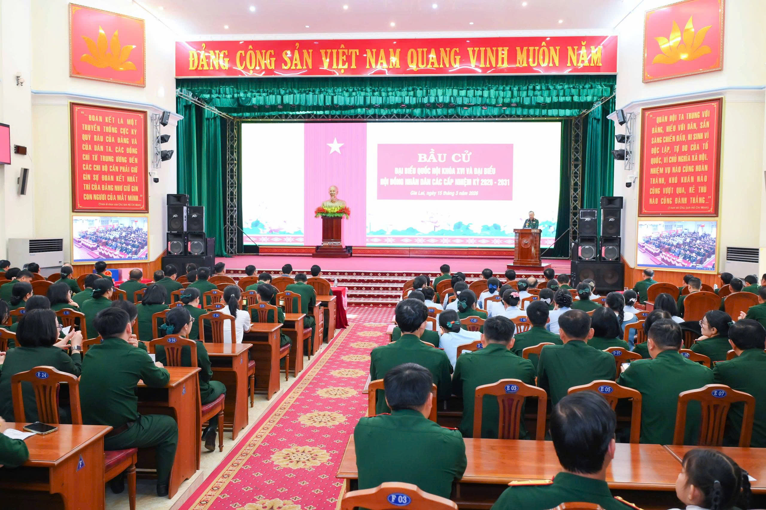 z7621760215329_e611d397391fce628c1ed290d86e1379