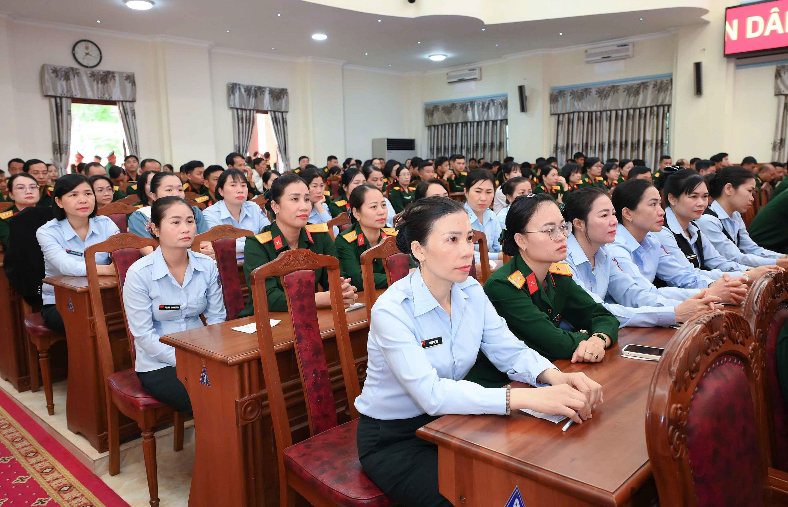 z7621760260545_fa9fd56b38b19440d381cc6ed1a79595