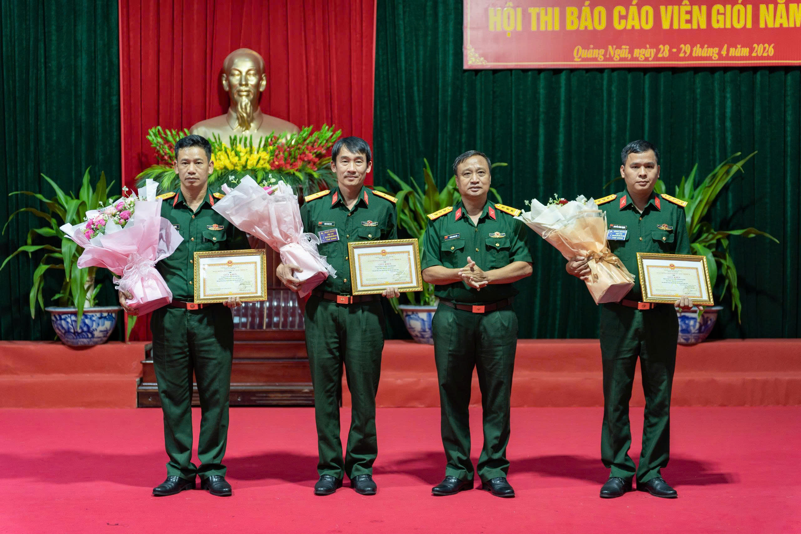 z7777261626943_b39c08254cf085d978b41c9a9f7aa9ff